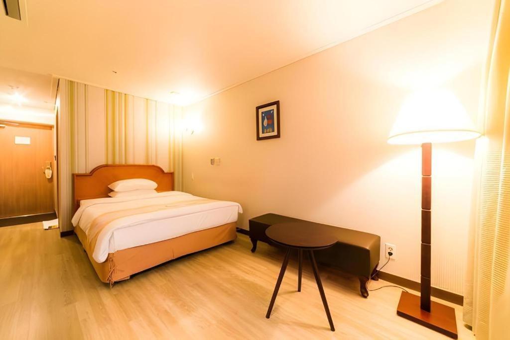 Hotel Homers Busan Exterior foto