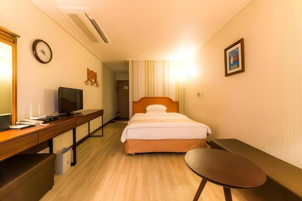 Hotel Homers Busan Exterior foto
