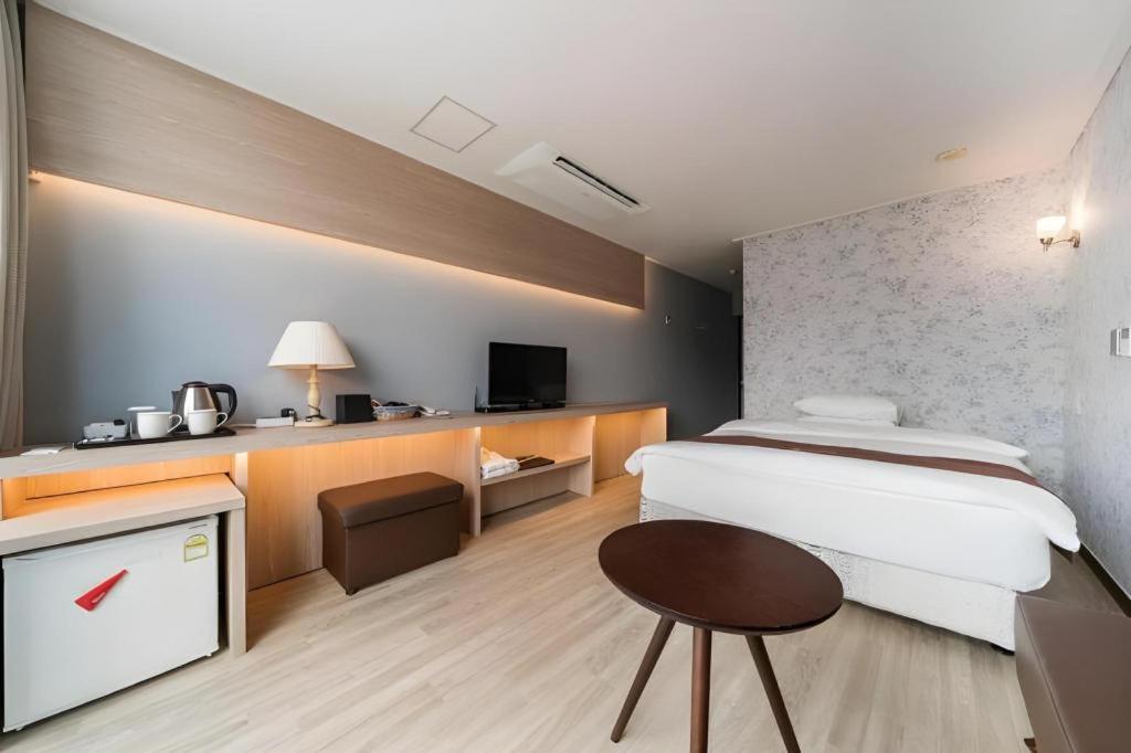 Hotel Homers Busan Exterior foto